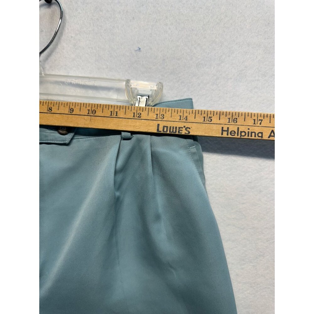 Vintage Light Blue High-Waisted Pleated Womens Shorts Size 12 - Picture 5 of 9